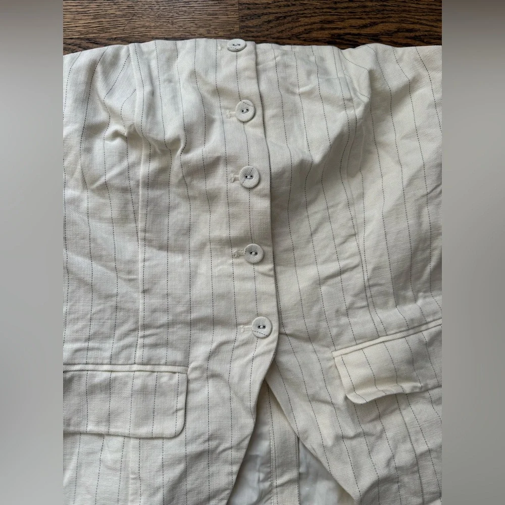 ASOS DESIGN Premium tailored longline bandeau top in the cream stripe size 8 - Picture 3 of 8